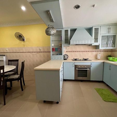 Rini Utama Homestay Skudai Kültér fotó