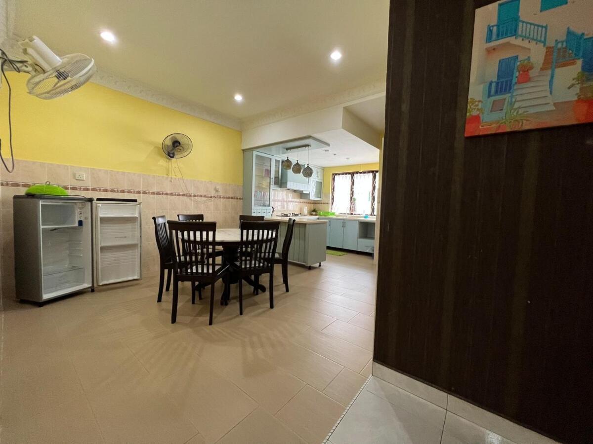 Rini Utama Homestay Skudai Kültér fotó