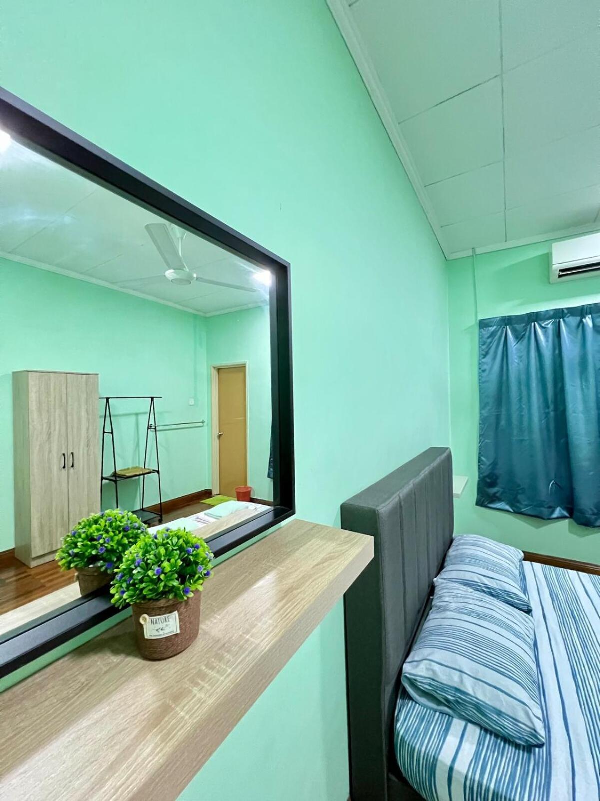 Rini Utama Homestay Skudai Kültér fotó